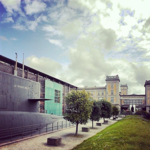 1172925_529126793863242_44277421_n