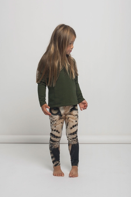 leopard-leggins-450x675